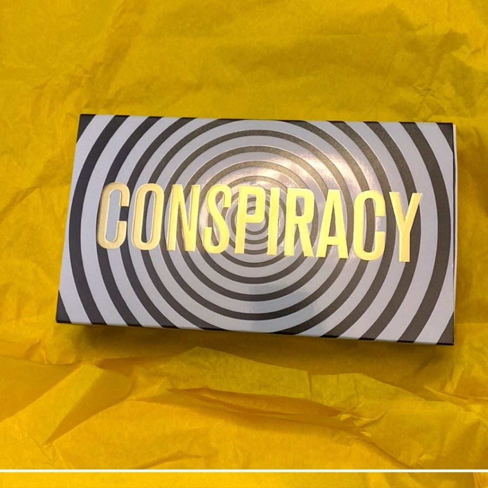 Bnib jeffree star conspiracy pallet